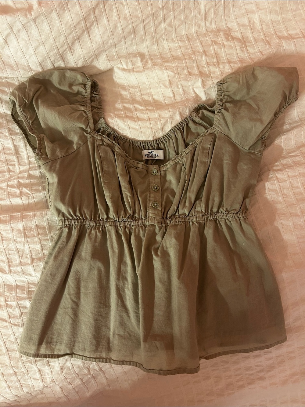 Hollister Sage Puff Sleeve Peplum Blouse